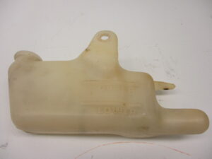 Koelvloeistof tank Honda MBX50, MBX80, NSR50 (gebruikt maar in nette staat)