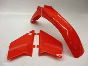 Kappenset, 3-delig (zonder koplampspoiler) - Kleur: Tahitian Red (R23)