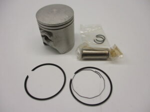 Zuigerset 80cc - 49,5mm + overmaat 0,50mm