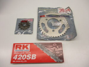 Tandwiel- en kettingset - 15/40 tands, ketting 420
