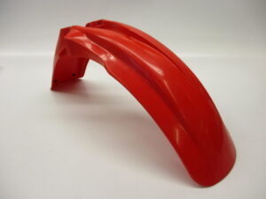 Voorspatbord - Kleur: Fighting Red (R134) - model Japan [NOS]