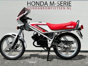 Honda MB5 AC01 1988