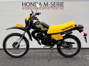 Nieuwe Honda MT5 1988 AD01540