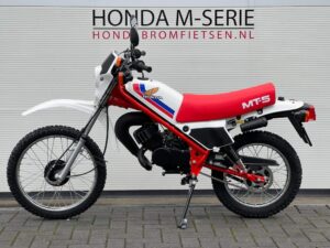 Splinternieuw gebouwde Honda MT5 jubileum op aanvraag